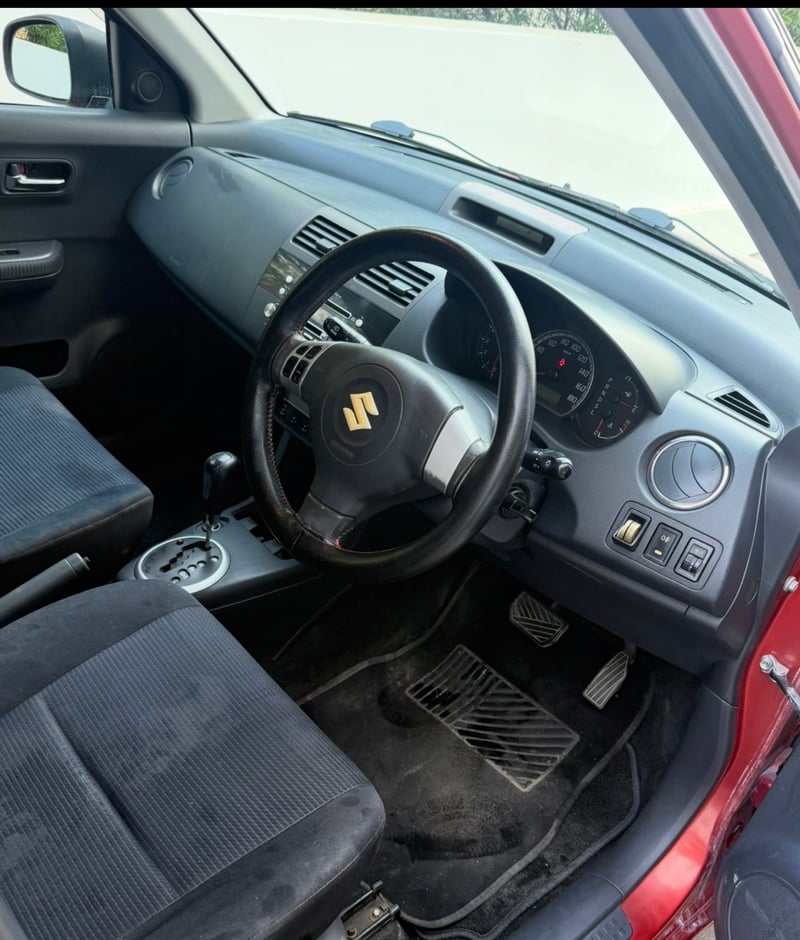 Suzuki Swift — 4