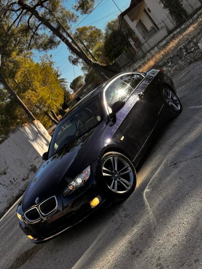 BMW 320i — 2