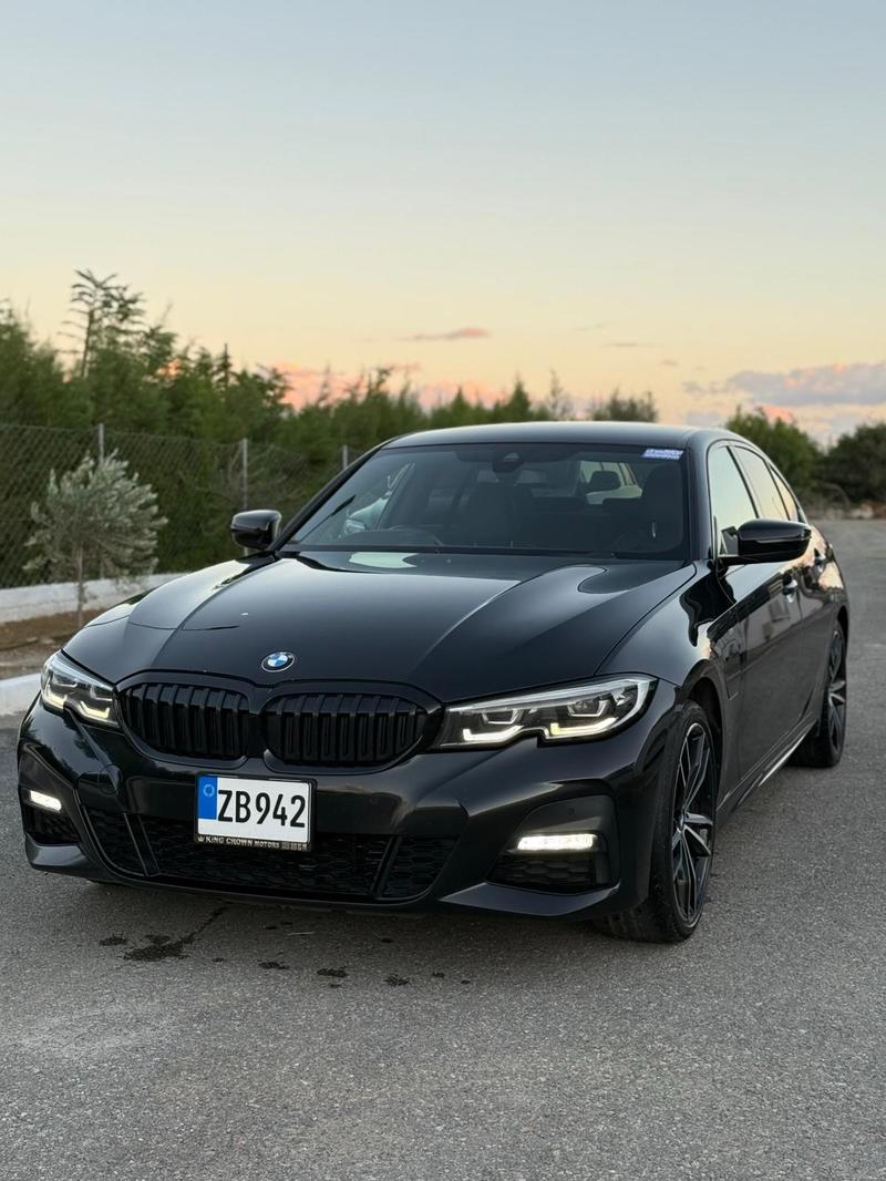 BMW 330e — 1/10