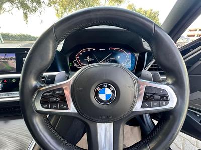 BMW 330e — 6