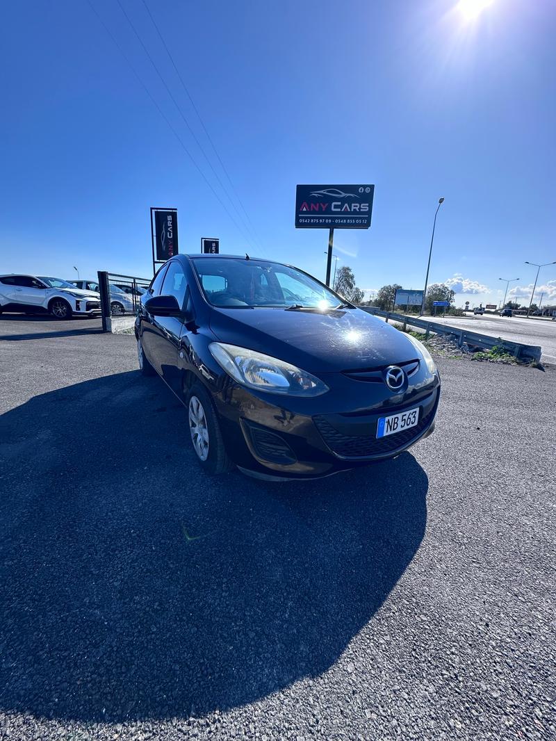 Mazda Demio — 1/9