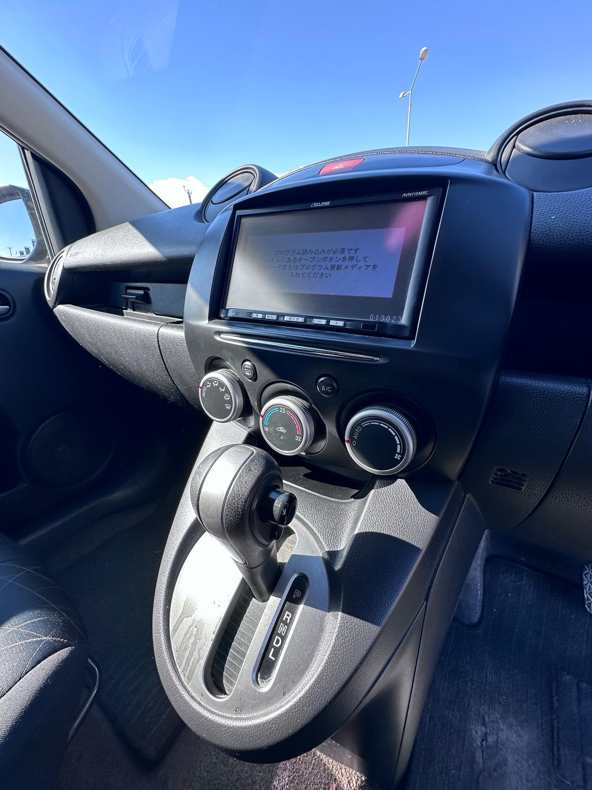 2012 Mazda Demio 5
