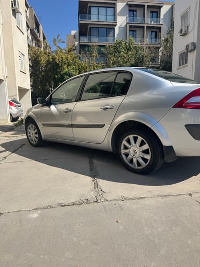 Renault Megane — 8