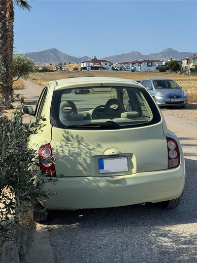 Nissan March — 4