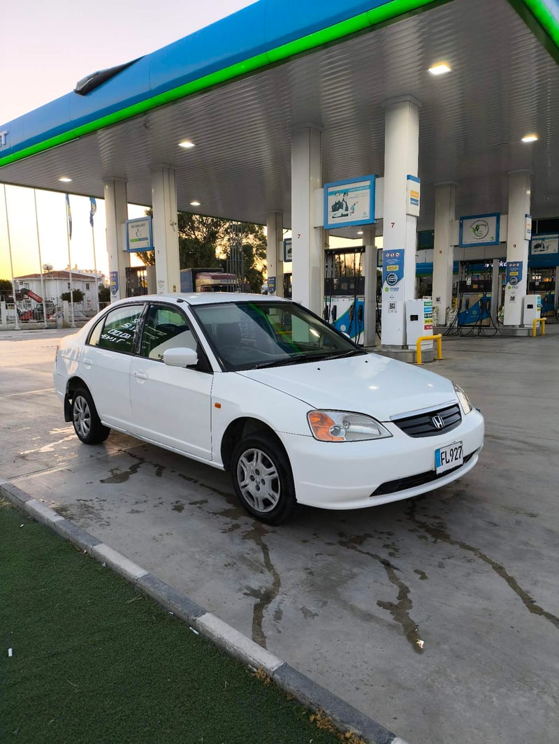 Honda Civic — 3