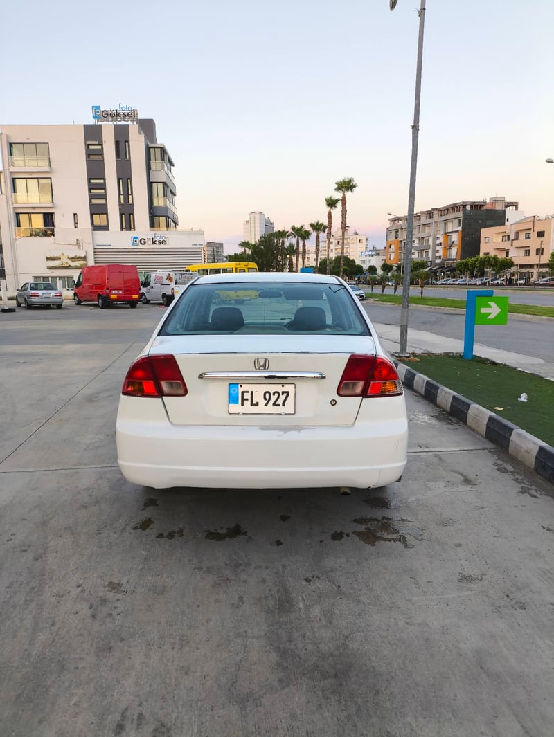 Honda Civic — 5