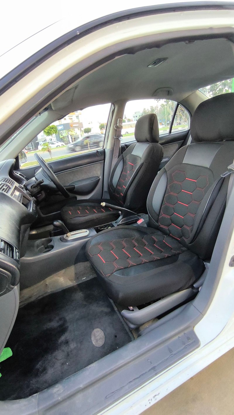 Honda Civic — 8