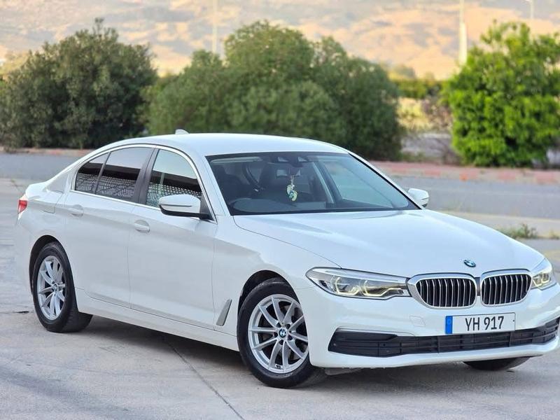 BMW 520i — 1/9