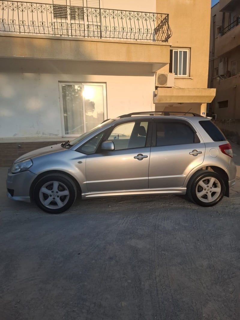Suzuki SX4