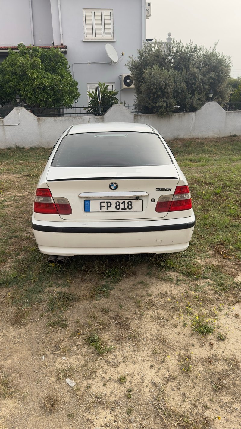 BMW 318i — 4
