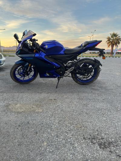 Yamaha R15S — 1