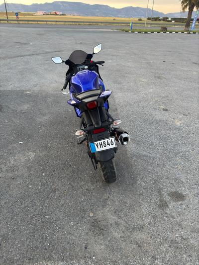 Yamaha R15S — 4