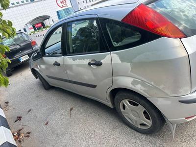 Ford Focus — 5