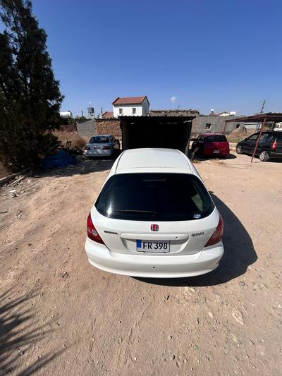 Honda Civic — 6