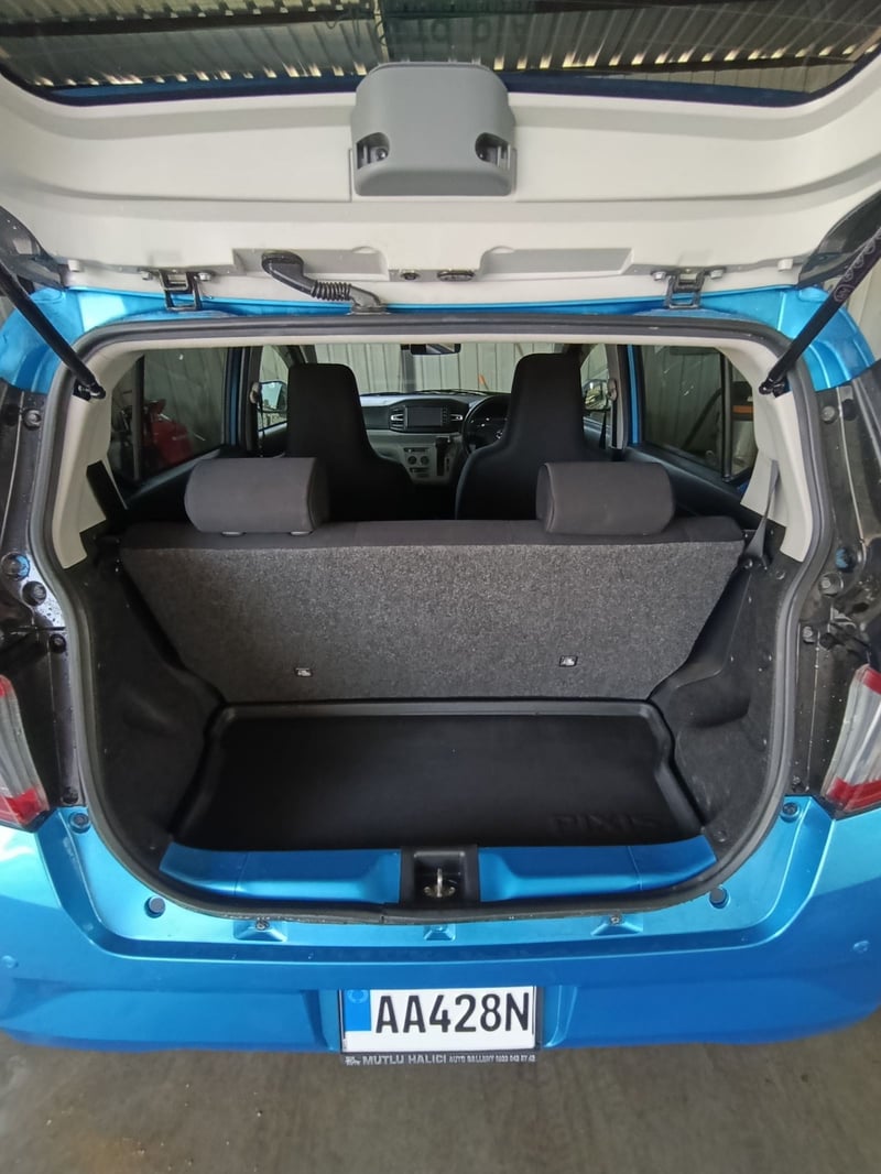Toyota Pixis Epoch — 7