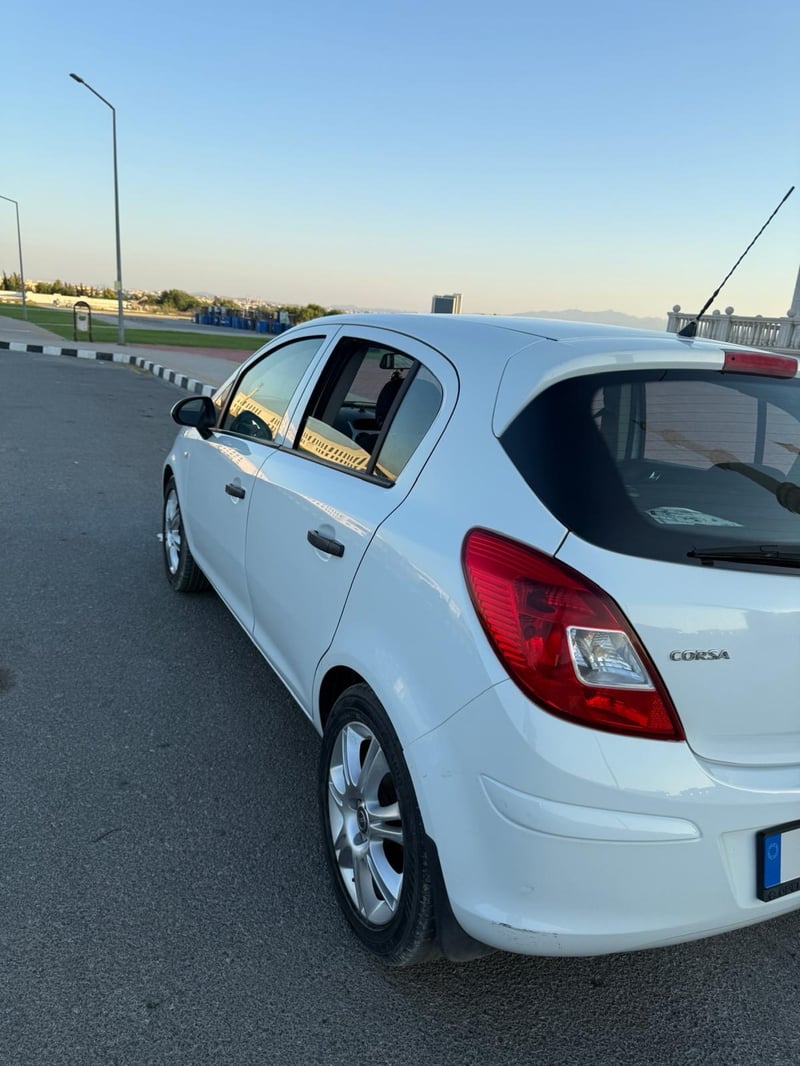 Opel Corsa — 9