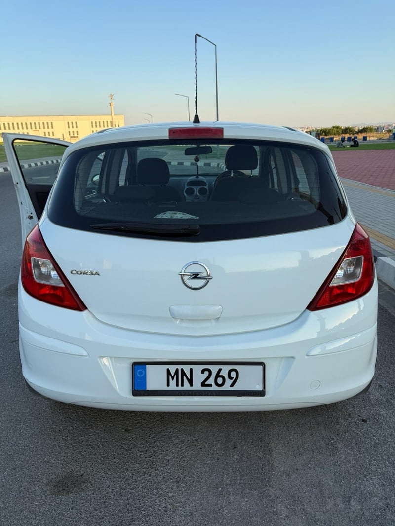Opel Corsa — 10