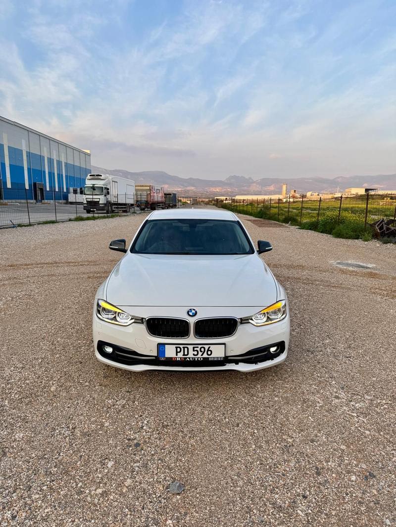 BMW 318i  — 1/7