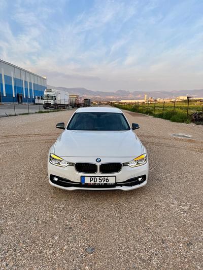 2016 BMW 318i