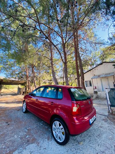 Volkswagen Polo — 4