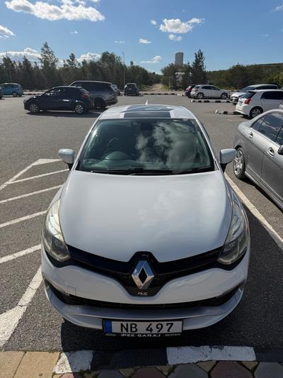 Renault Clio — 2