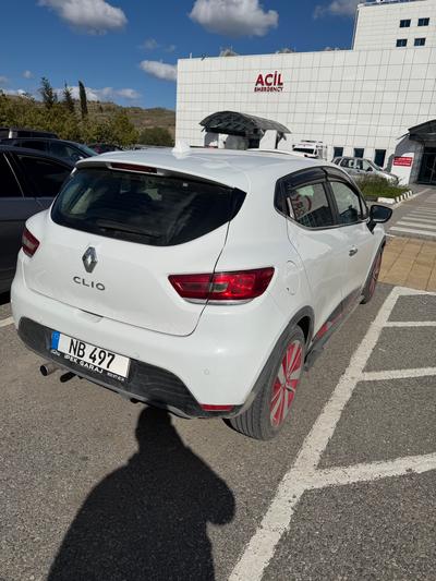 Renault Clio — 4