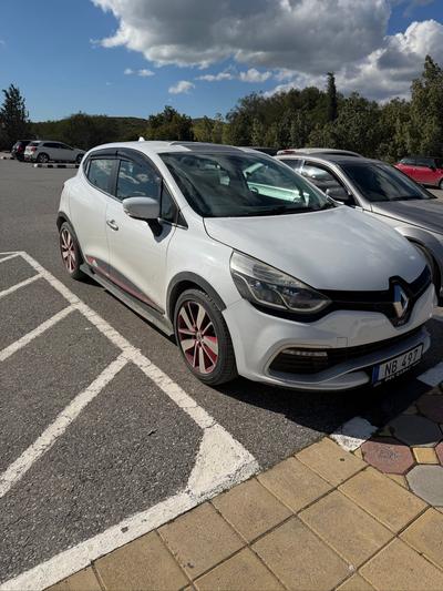 Renault Clio — 5