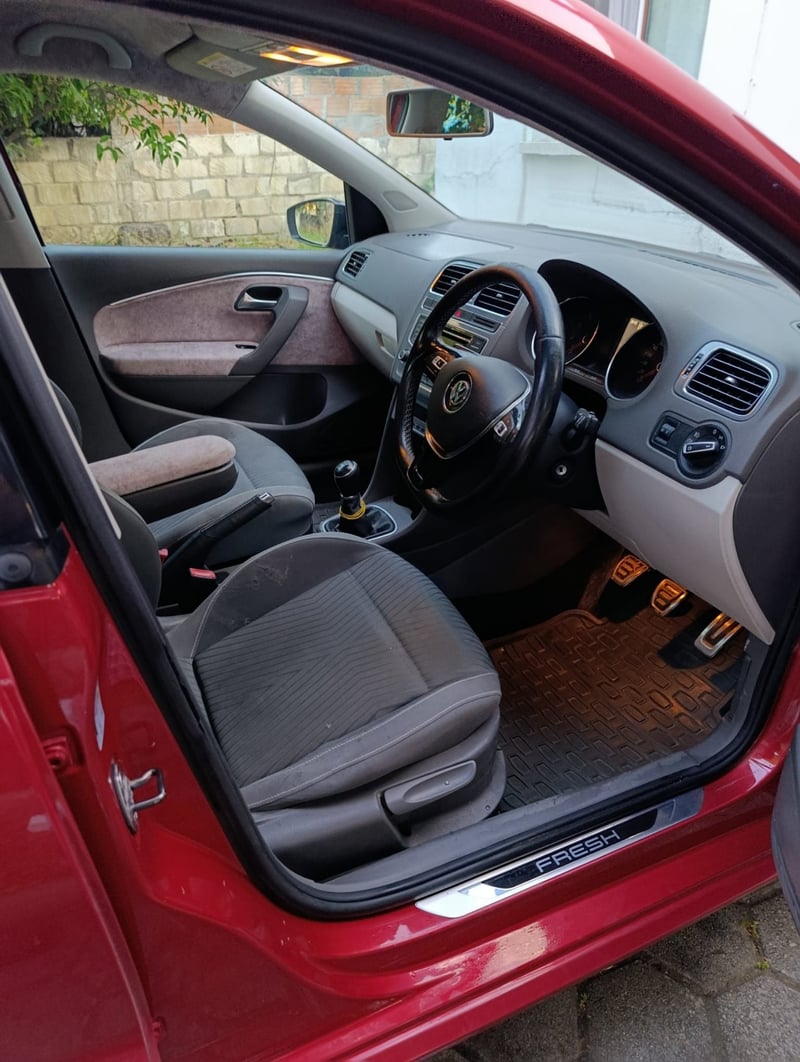 Volkswagen Polo — 7