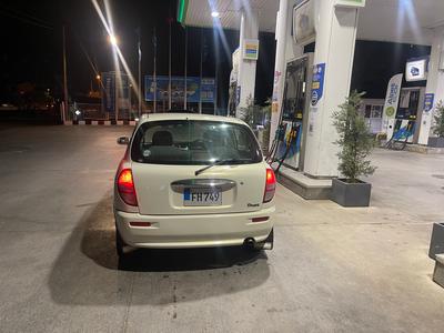 Toyota Duet — 5