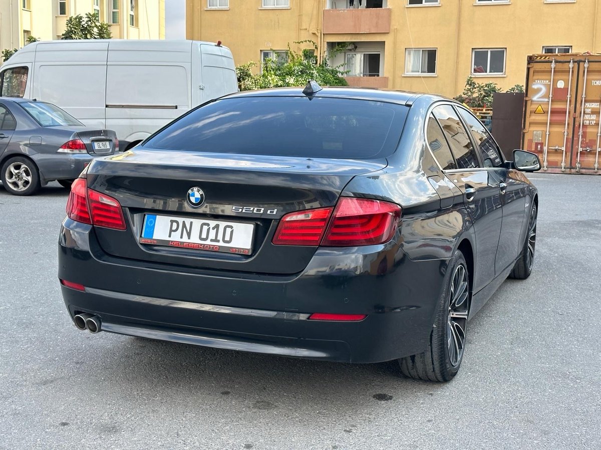 2013 BMW 520d 5