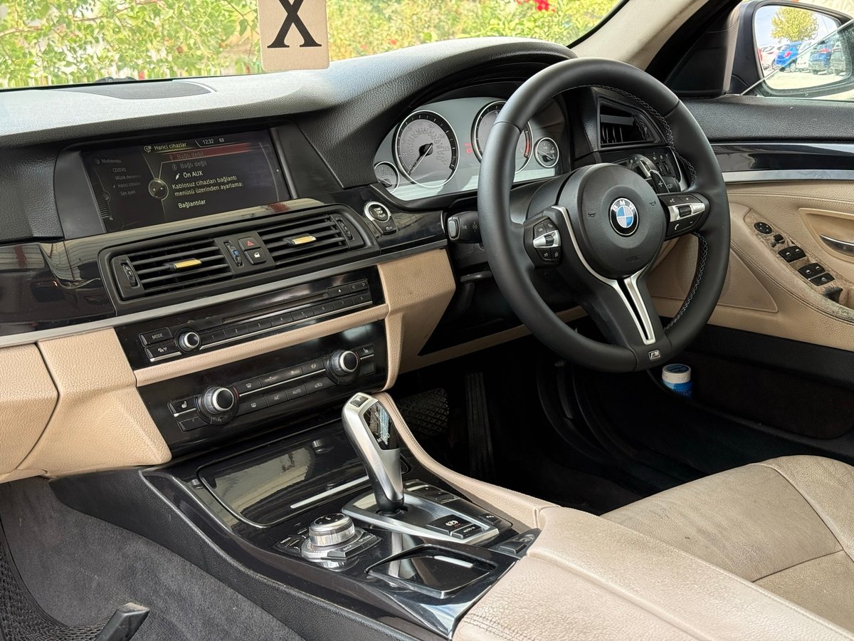 2013 BMW 520d 6