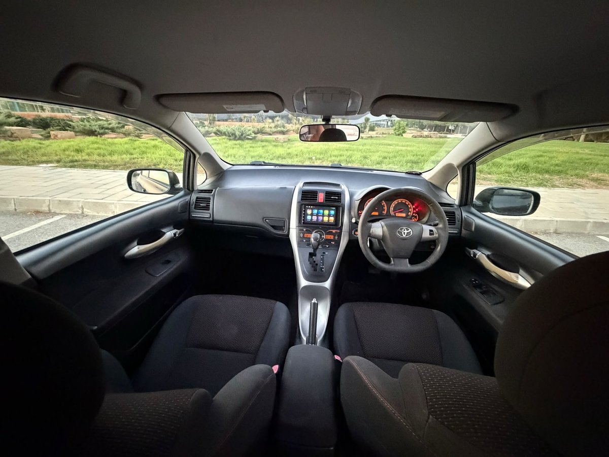 2012 Toyota Auris 6