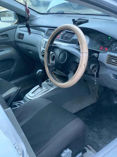 Mitsubishi Lancer — 2