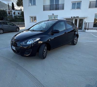 2012 Mazda Demio