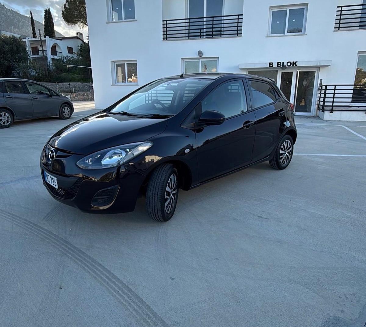 2012 Mazda Demio