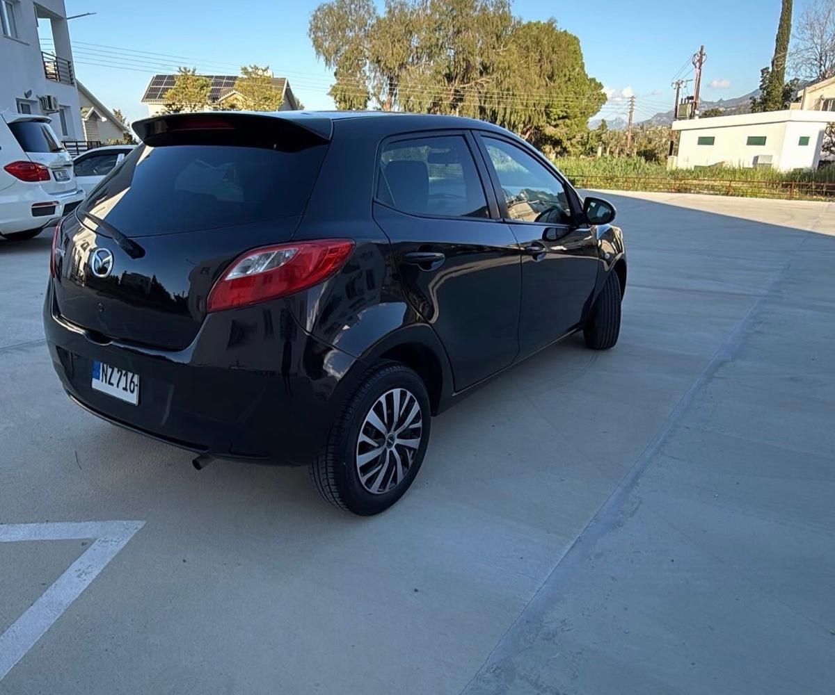 2012 Mazda Demio 5
