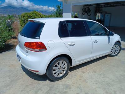 Volkswagen Golf — 2
