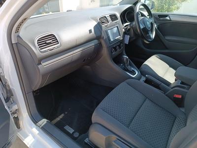 Volkswagen Golf — 7
