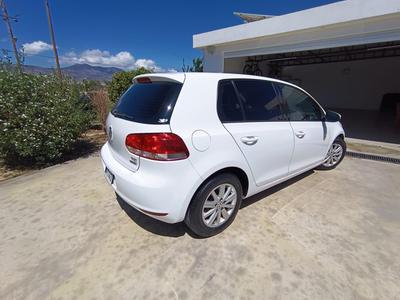 Volkswagen Golf — 5