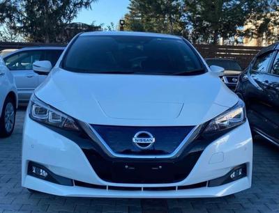 Nissan Leaf — 6
