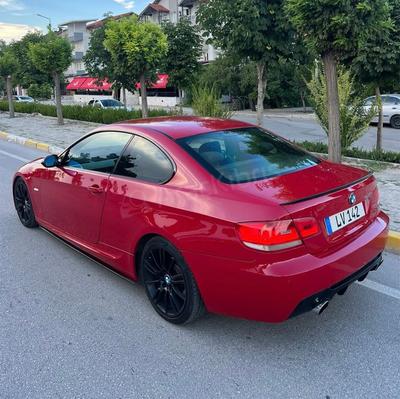 BMW 320i Coupe — 5