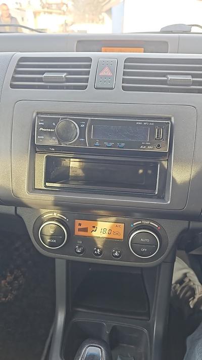 Suzuki Swift — 9