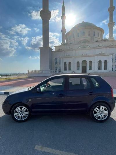 Volkswagen Polo — 3
