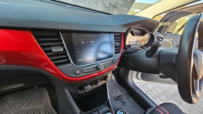 Vauxhall Crossland — 3
