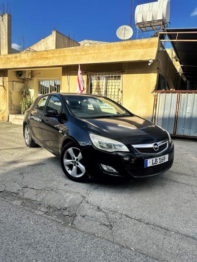 Opel Astra — 2