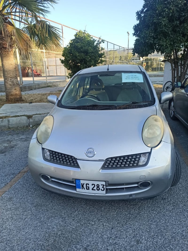 Nissan March — 1