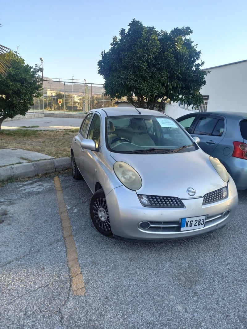 Nissan March — 3