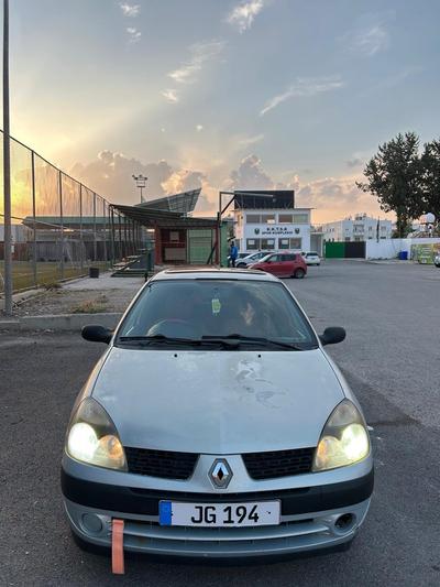 Renault Clio — 2
