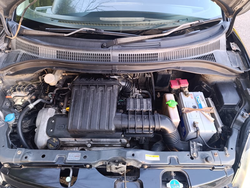 Suzuki Swift — 6