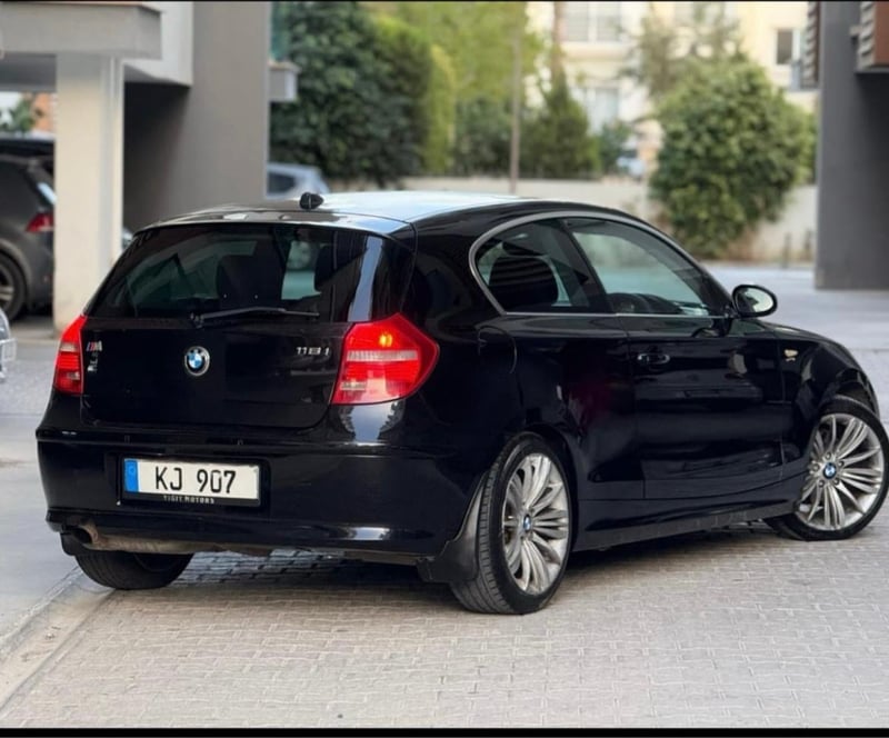 BMW 118i — 2